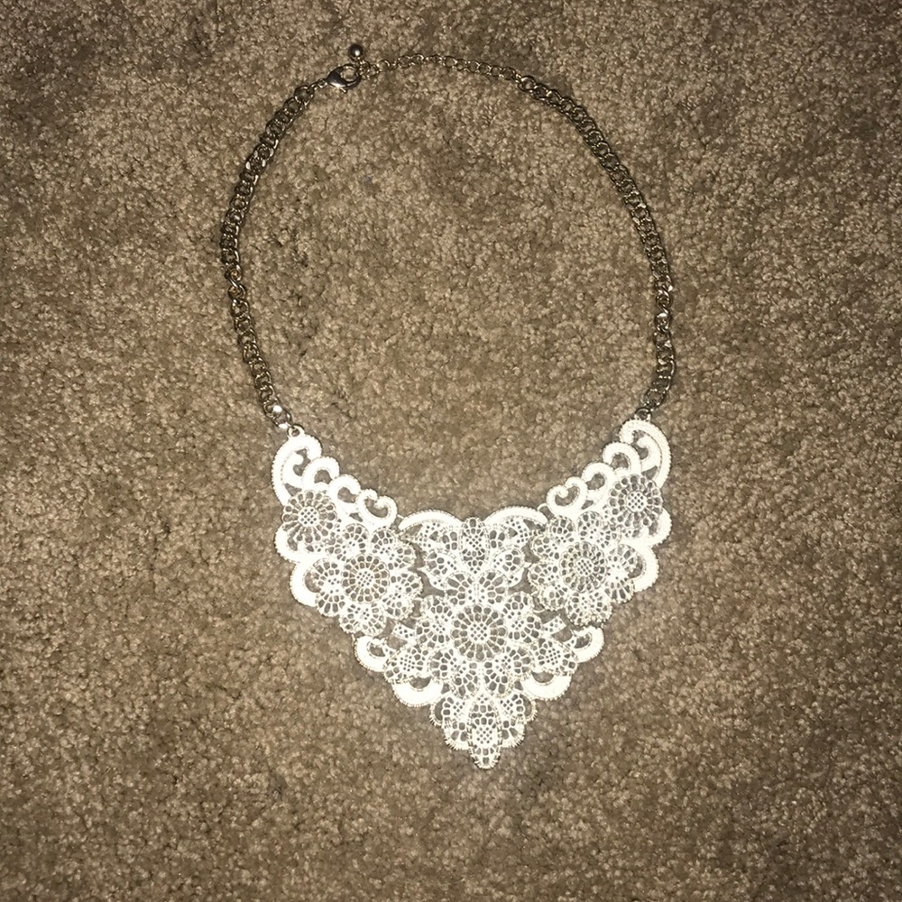 White floral statement necklace
